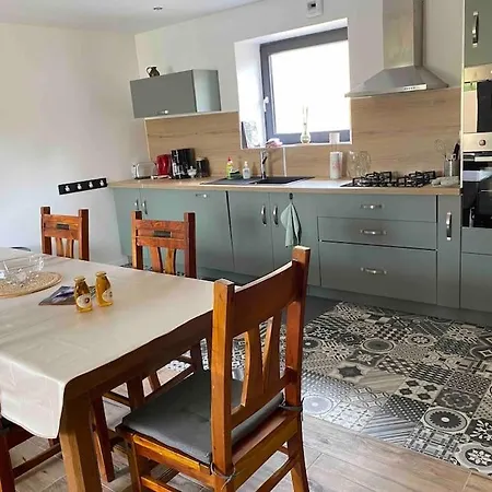 Dom wakacyjny Du Lavoir *