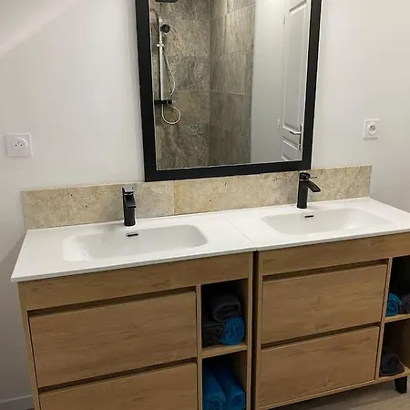 Du Lavoir Dom wakacyjny Nonant