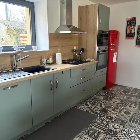 Du Lavoir Dom wakacyjny Nonant